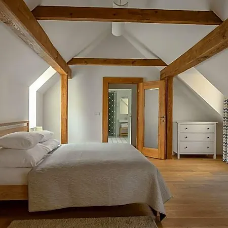Hotel At The White Lily Praga