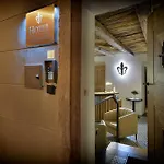 At The White Lily 4* Praha